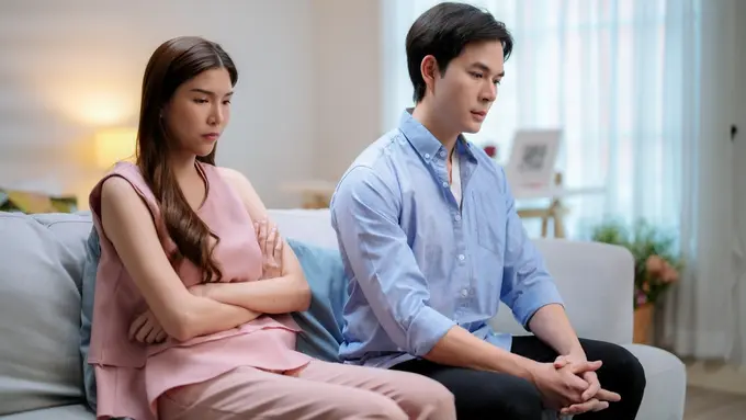 4 Hal Ini Bisa Bikin Pasangan Meninggalkanmu, Hindari Mulai Sekarang!