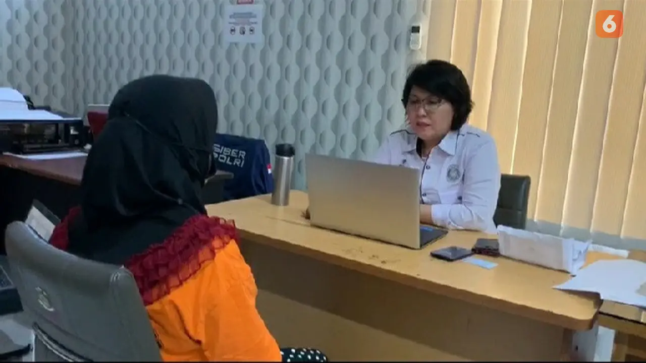 pelaku hoaks diperiksa polisi
