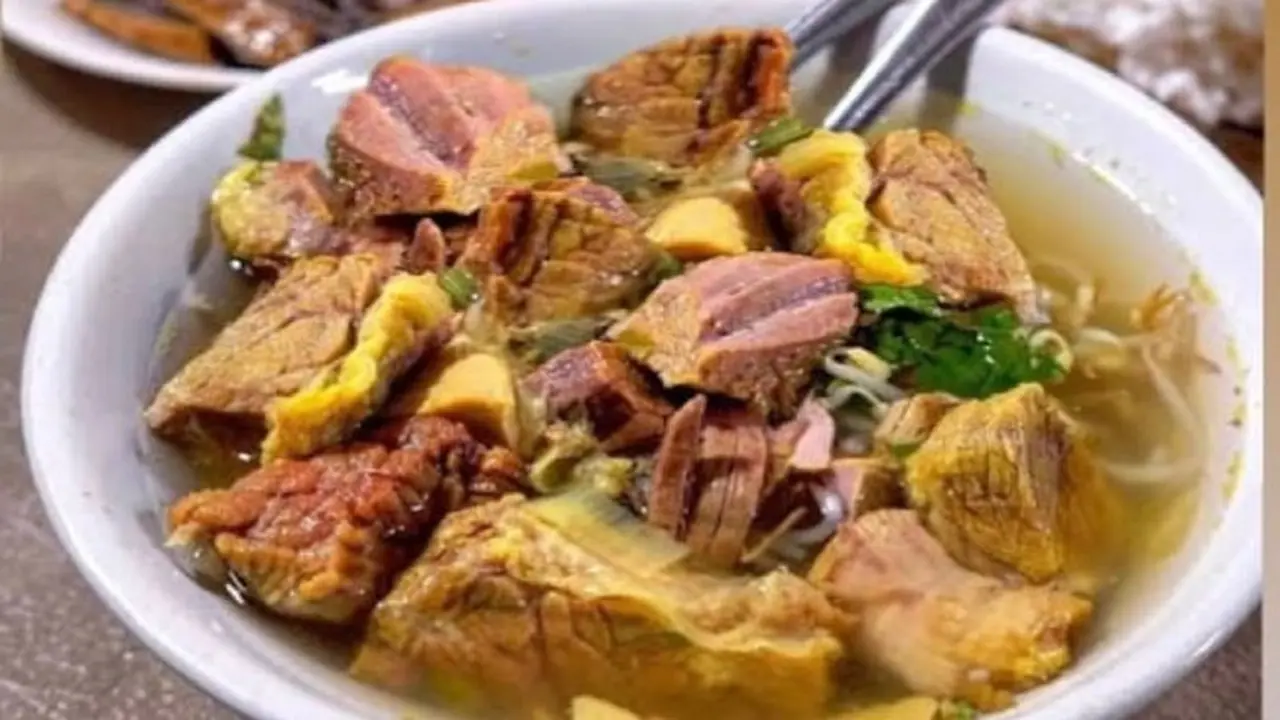Rekomendasi 5 Warung Soto Legendaris di Malang Raya