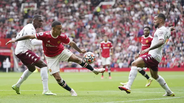 Foto: Bruno Fernandes Gagal Manfaatkan Voucher Penalti, Manchester United Dipermalukan Aston Villa