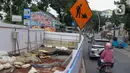 Di Jalan Cikini Raya, terdapat lima titik pengerjaan, tiga titik telah dikerjakan dan dua lainnya akan menyusul. (Liputan6.com/Herman Zakharia)