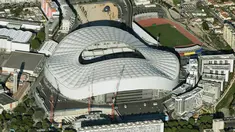 Stade Velodrome terletak di Marseille, Prancis, berkapasitas 67.394. Stadion yang dibangun tahun 1937 ini awalnya adalah velodrome balap sepeda yang dihilangkan pada tahun 1985. (AFP/EUROLUFTBILD/Robert Grahn)