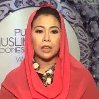 Yeni Wahid menjadi juri Puteri Muslimah Indonesia 2016 kembali. Sudah tiga kali menjadi juri, Yeni inginkan ada hal yang baru di Puteri Muslimah Indonesia 2016 ini.