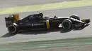 Kevin Magnussen mencatat waktu tercepat yaitu 1m25,760s dari 119 lap pada sesi tes pramusim kedua di Sirkuit Catalunya, Barcelona, selasa (2/3/2016) malam WIB. (EPA/Andreu Dalmau)