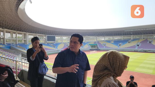 Kunjungan Erick Thohir ke Stadion Manahan