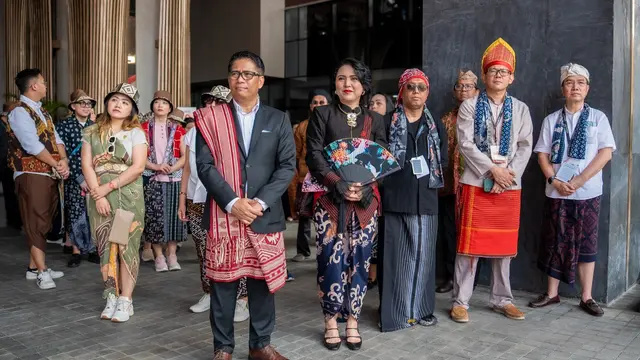 Rayakan HUT Kemerdekaan RI ke -81 Lewat Pameran Wastra dan Pohon Harapan