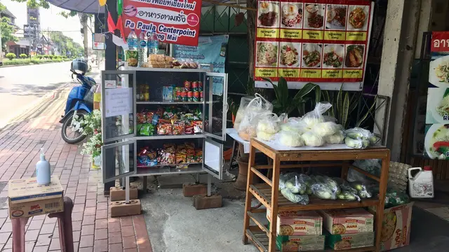 Berbagi Isi Pantry, Cara Warga Thailand Peduli yang Kelaparan Akibat Corona
