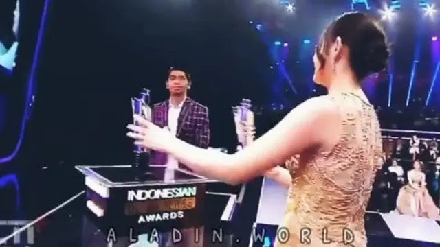 Arya Saloka dan Amanda Manopo bertemu kembali (Instagram/aladin.words)