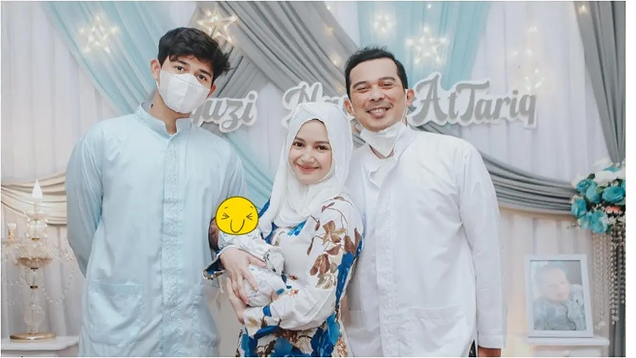 Akrab dengan Anak Sambung, Ini 6 Potret Keluarga Kecil Angelica Simperler
