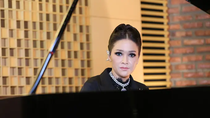 [Bintang] Maia Estianty