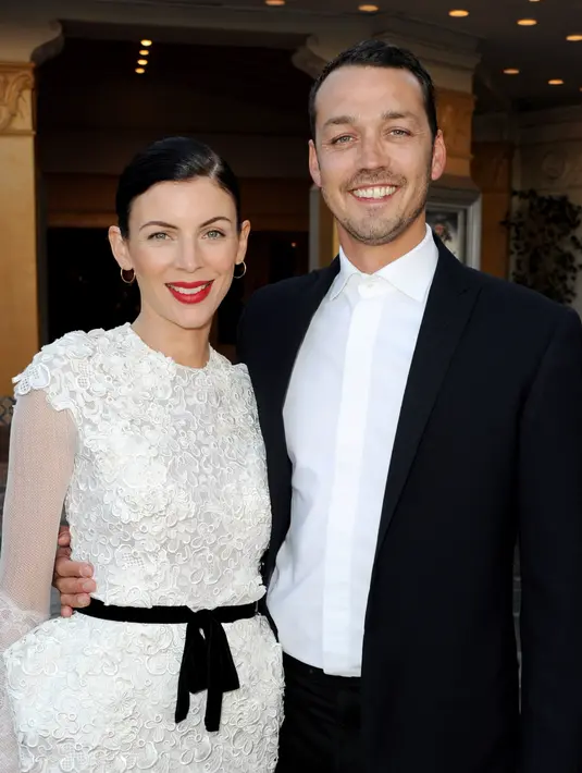 Seperti yang dilansir oleh Aceshowbiz, Kristen Stewart tak hanya bertemu dengan Rob Pattinson. Ternyata, Kristen juga bertemu dengan Rupert Sanders mantan kekasihnya yang sudah memiliki istri. (AFP/Bintang.com)