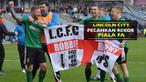 Lincoln City berhasil memecahkan rekor yang berusia 103 tahun pada Piala FA.