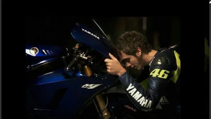 Ulang Tahun, Valentino Rossi Banjir Pujian dari Netizen