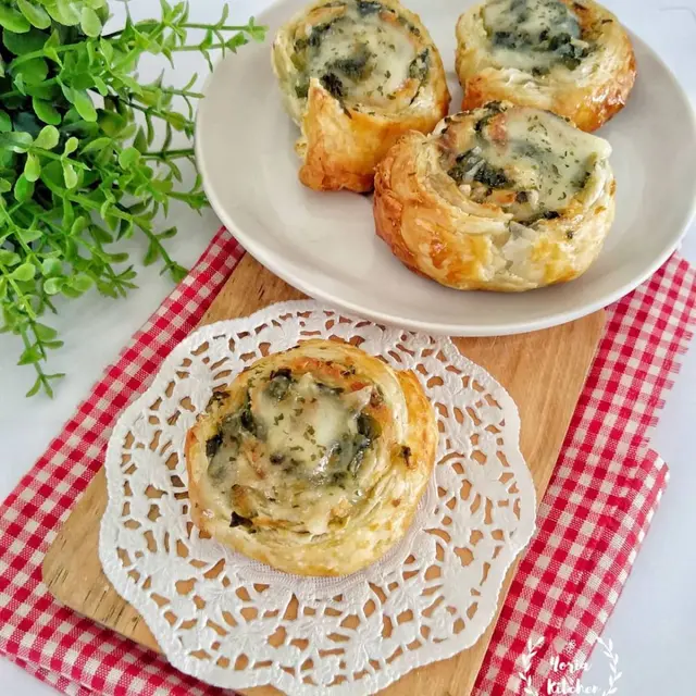 ilustrasi resep camilan puff pastry yang mudah dan enak/Instagram/@yoriakitchen
