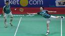 Kevin Sanjaya/Marcus Gideon saat melawan Fajar Alfian/Rian Ardianto pada semifinal Indonesia Open 2018 di Istora Senayan, Jakarta, (7/6/2018). Kevin/Marcus menang 21-13, 21-10. (Bola.com/Nick Hanoatubun)