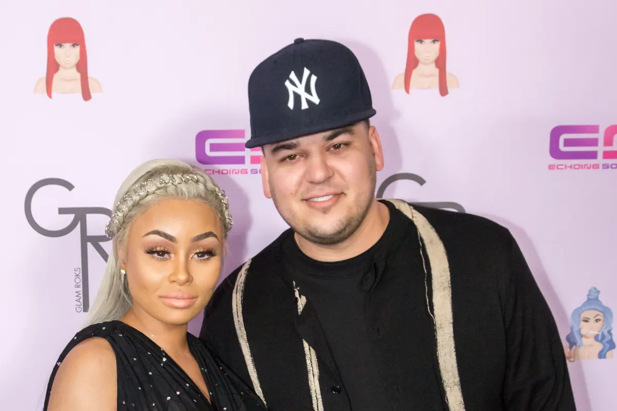 [Bintang] Rob Kardashian dan Blac Chyna