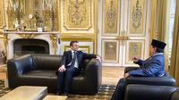 Menteri Pertahanan Republik Indonesia Prabowo Subianto memenuhi undangan pertemuan dengan Presiden Prancis Emmanuel Macron di Élysée Palace. (Dok Kemhan RI)
