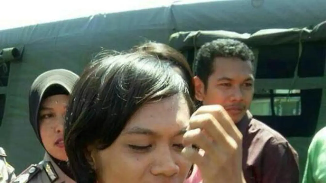 Bikin Heboh! Selain Gadungan, Polwan Ini Ternyata Juga Waria!