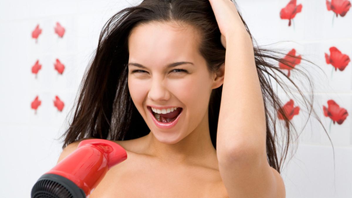 Tips Mudah Agar Rambut Cepat Kering Setelah Keramas