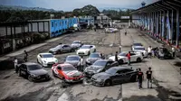 Mobilnya Berperforma Tinggi, Komunitas Nissan GT-R Belajar Berkendara Aman di Sirkuit