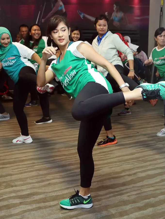 Dian Sastrowardoyo