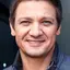 Jeremy Renner adalah seorang aktor dan penyanyi asal Amerika Serikat