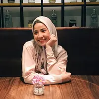 Artis cantik Natasha Rizky telah memiliki profesi yang jauh lebih penting dari kariernya di industri hiburan. Sejak dipersunting Desta di tahun 2013, Natasha mendapat peran baru menjadi ibu rumah tangga. (Instagram/natasharizkynew)