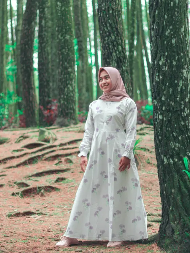 6 Potret Salsa LIDA 2021 Asal Jawa Timur dalam Balutan Hijab, Bikin Pangling