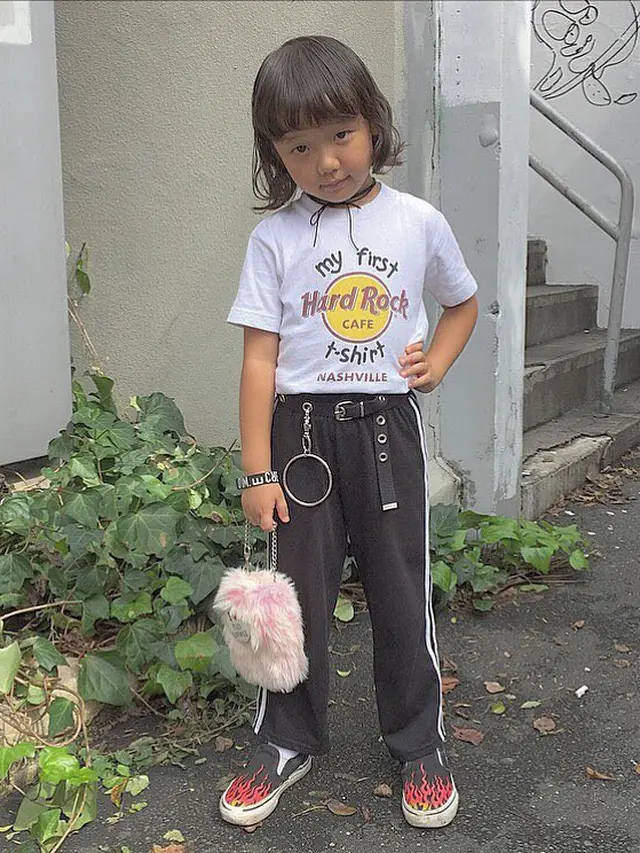 [Bintang] Fashion Bocah 7 Tahun Ini Bikin Kamu Minder dalam Berpakaian