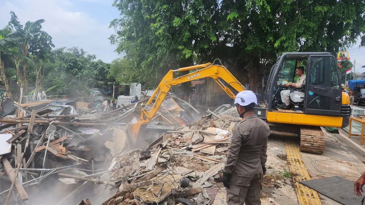 Penertiban bangunan liar di Depok. (Liputan6.com/Dicky Agung Prihanto)
