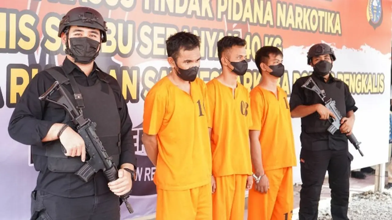 Tersangka peredaran narkoba di Riau yang merupakan jaringan Malaysia di Kabupaten Bengkalis.