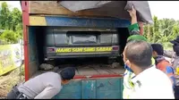 Pria menyewa truk untuk nekat mudik ke Lampung Timur di tengah wabah Corona. (Istimewa)