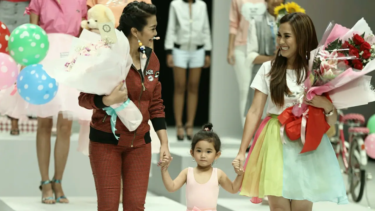 [Bintang] Ayu Ting Ting