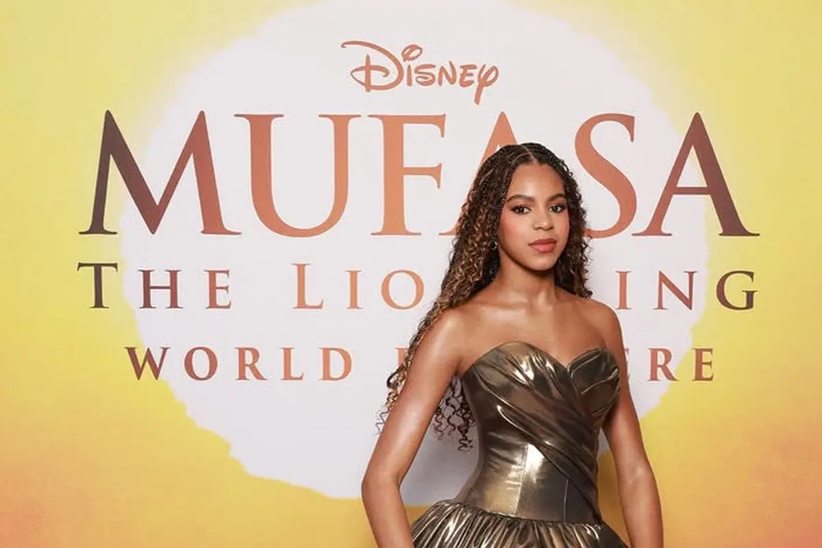 Putri Beyonce, Blue Ivy Tampil Serasi dengan Sang Ibunda Kenakan Gaun Emas Glamor di Premier Mufasa: The Lion King