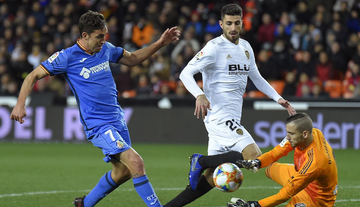 6. Jaime Mata (Getafe) - 13 gol dan 6 assist (AFP/Jose Jordan)