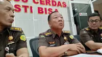 Kejaksaan Tinggi (Kejati) Lampung menemukan adanya indikasi dugaan tindak pidana korupsi di Kejaksaan Negeri (Kejari) Bandar Lampung.