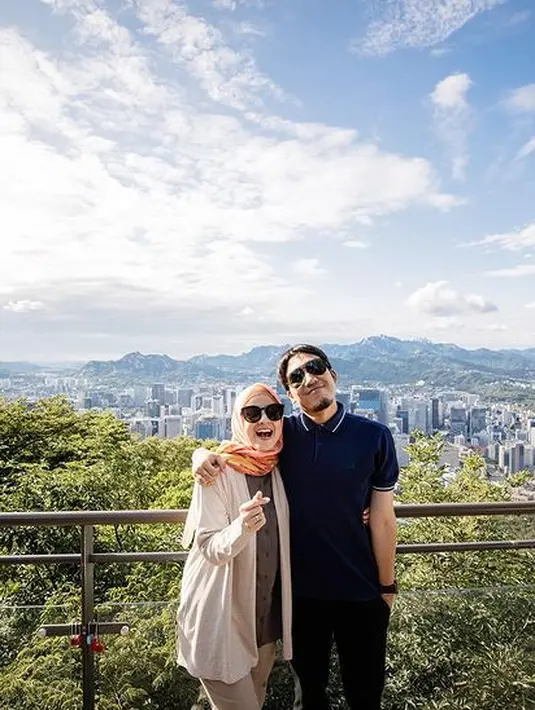 <p>"Enggak ada tuntutan gana-gini, dalam kesepakatan sudah dibagi," ujar kuasa hukum Natasha Rizky, Dolly Siregar di PA seperti dilansir dari Kapanlagi. [Instagram/desta80s]</p>