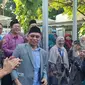 Rektor Unair Mohammad Nasih membatalkan keputusan pemberhentian  Budi Santoso sebagai Dekan Fakultas Kedokteran Unair.(Dian Kurniawan/Liputan6.com)