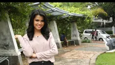 Melihat paras cantik dan ayu pacar baru artis remaja hingga deretan menantu cantik presiden Indonesia dari masa ke masa. 