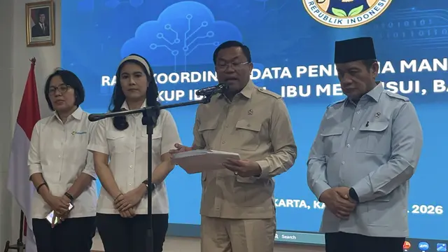 Wakil Kepala BGN Bidang Operasional Pemenuhan Gizi, Sony Sonjaya usai rapat koordinasi penyelarasan data di Gedung BGN, Kebon Sirih, Jakarta Pusat, Kamis (23/4/2026).