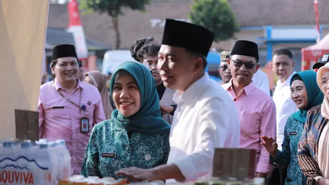 Hari Pertama Program Bunga Desaku di Ambulu, Bupati Jember Tinjau Puskesmas hingga Bocorkan Rencana Tol Lewati Jember
