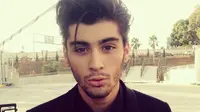  Ini Identitas Wanita Rambut Pirang yang Didekap Zayn Malik