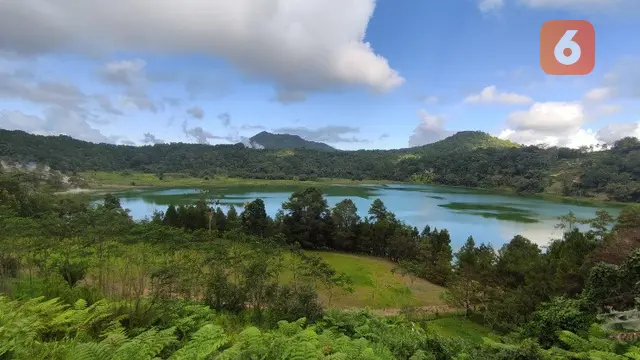 Danau Linow