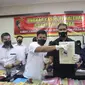 Pemalsu Girik Di Tangkap Satgas Mafia Tanah Polda Banten. (Kamis, 25/03/2021). (Dokumentasi Satgas Mafia Tanah Polda Banten).