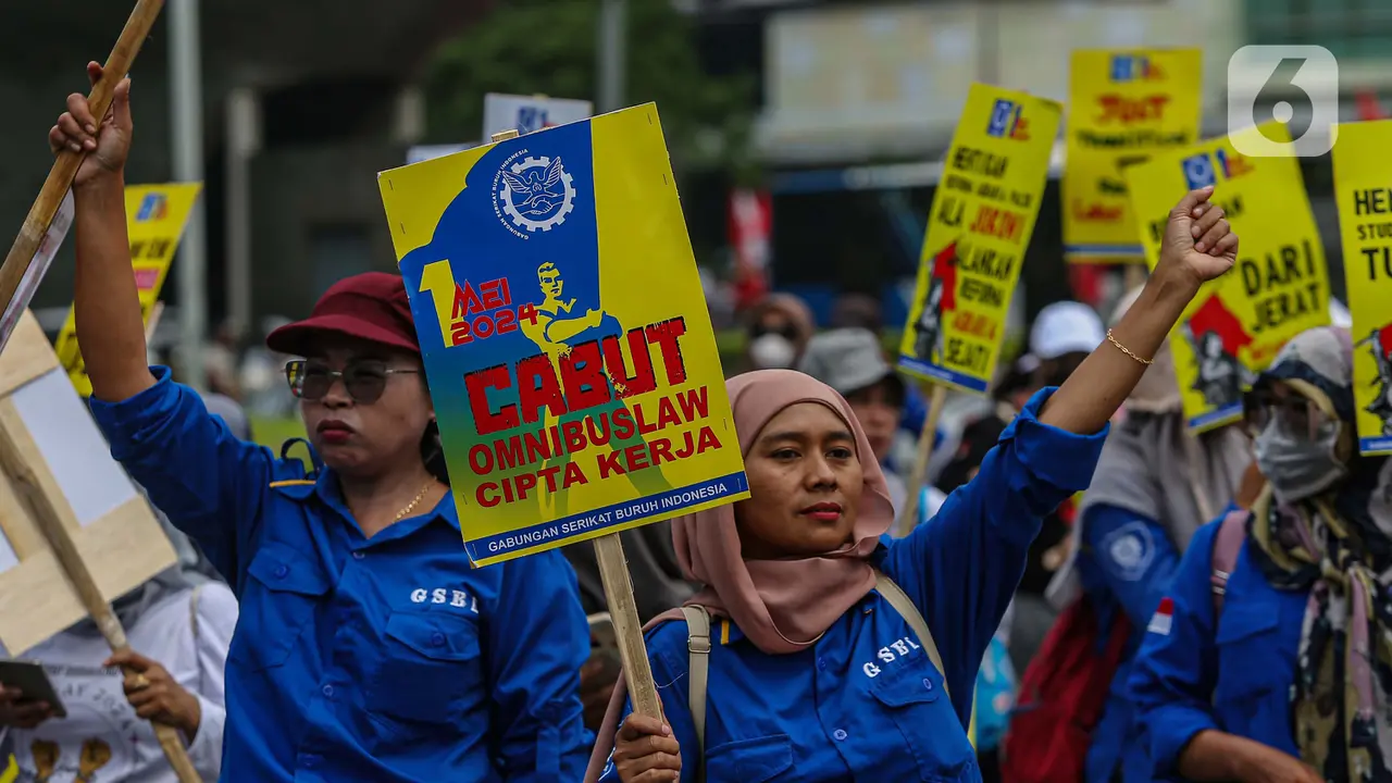 Ratusan buruh kepung Bundaran HI Peringati Hari buruh Internasional