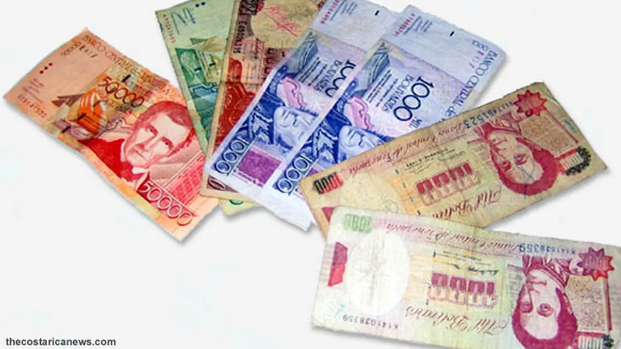 mata-uang-bolivar130212b.jpg