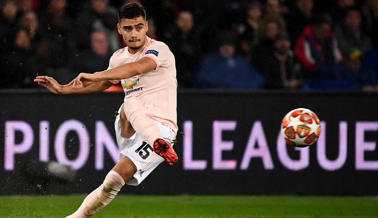 4. Andreas Pereira - Gelandang berusia 23 tahun itu bukanlah pilihan utama. Pereira baru mendapatkan kesempatan bermain setelah dua gelandang Setan Merah, Ander Herrera dan Nemanja Matic mengalami cedera. (AFP/Franck Fife)