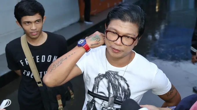 [Bintang] Andika Kangen Band dan Pramugari