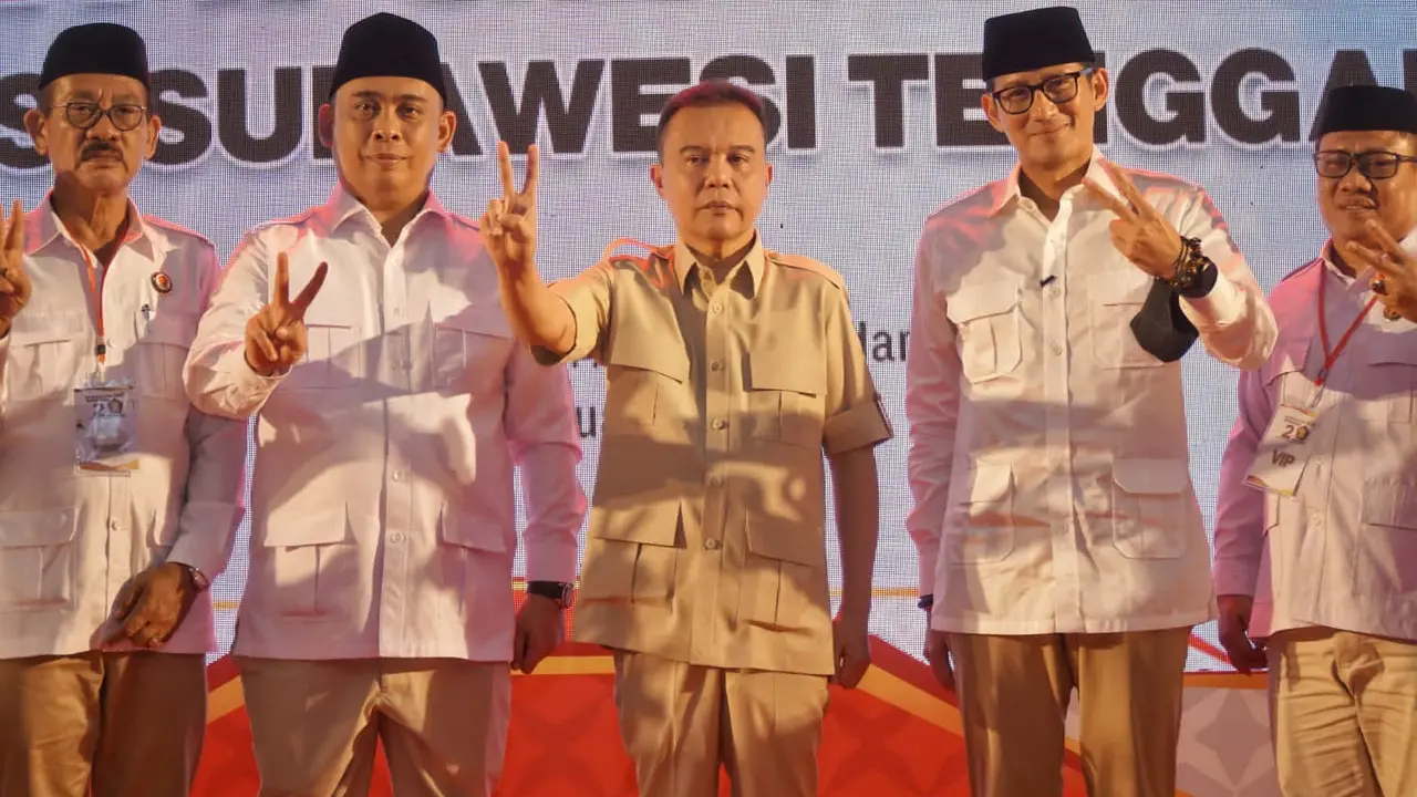 Ketua Harian Partai Gerindra Sufmi Dasco Ahmad dan Wakil Ketua Dewan Pembina Partai Gerindra Sandiaga Uno menghadiri Rapat Koordinasi Daerah (Rakorda) Partai Gerindra Sulawesi Tenggara (Sultra), Jumat (24/2/2023).