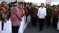 Jokowi Serahkan DIPA APBN kepada Kementerian dan Daerah